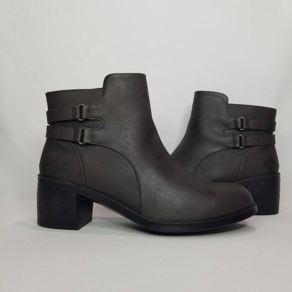 Easy Street Murphy Women's Comfort Ankle Boots Size 9.5 Brown NWT